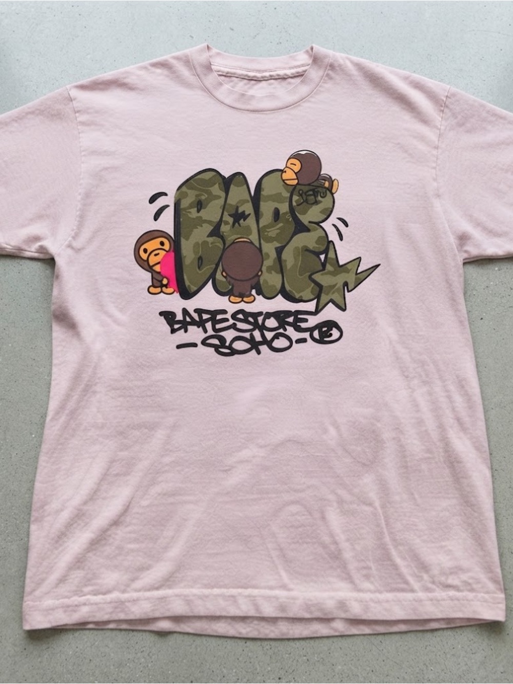 Light Pink Graffiti Graphic Print Cotton Gildan T-shirt